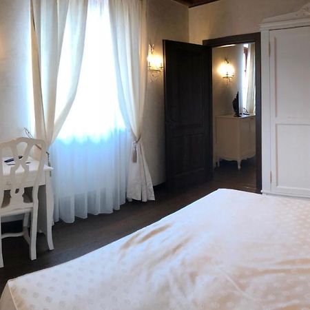 Relais Mondotella Pozzolengo Exteriér fotografie